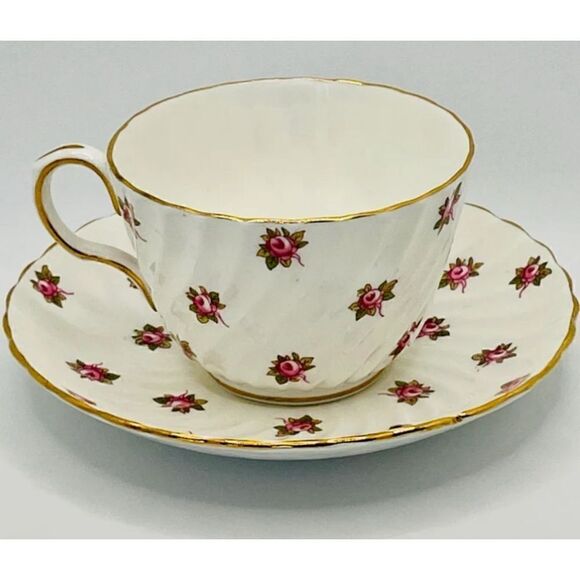 Vintage Aynsley Rosebud Pattern Teacup and Saucer England - Picture 1 of 8